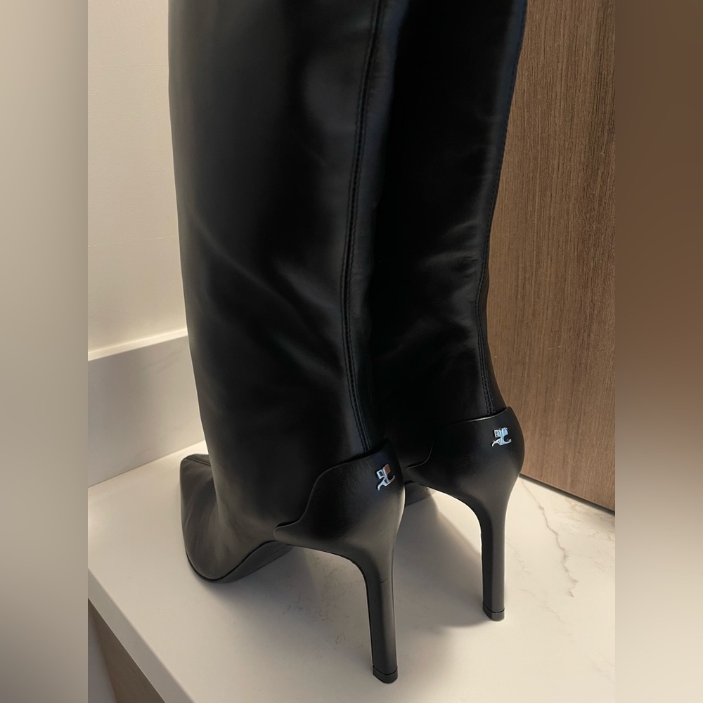 NEW COURREGES Sharp Leather High Boots In Black 38 Womens Over the Knee - Picture 5 of 12